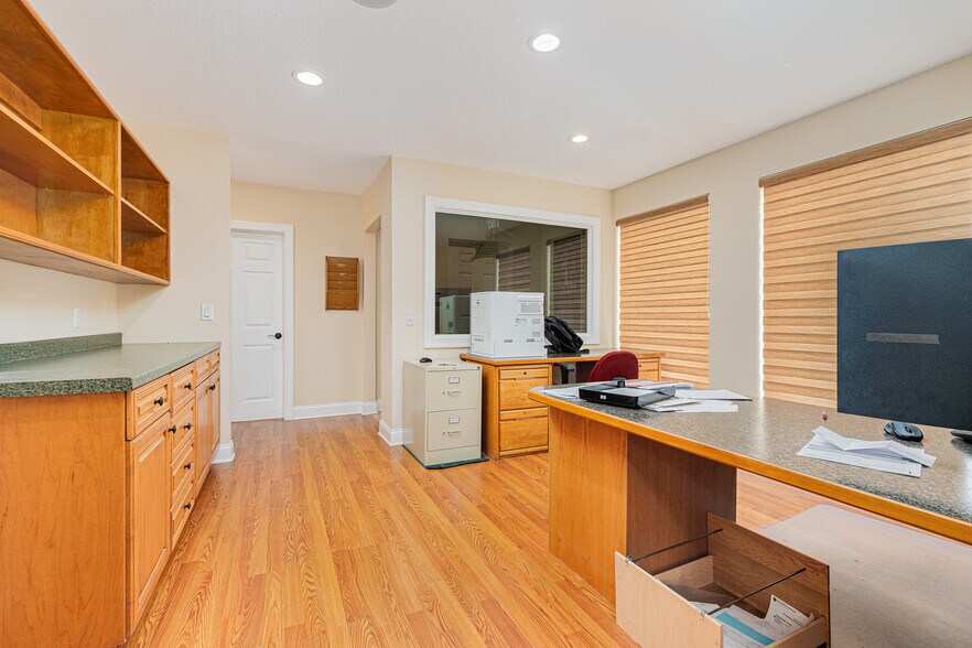 More Photos Of 51 Dunlawton Ave, Port Orange Office For Sale