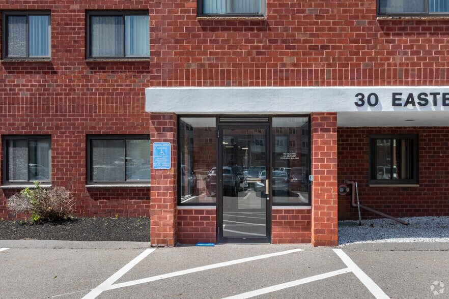 More Photos Of 30 Eastbrook Rd, Dedham Loft Creative Space For Sale