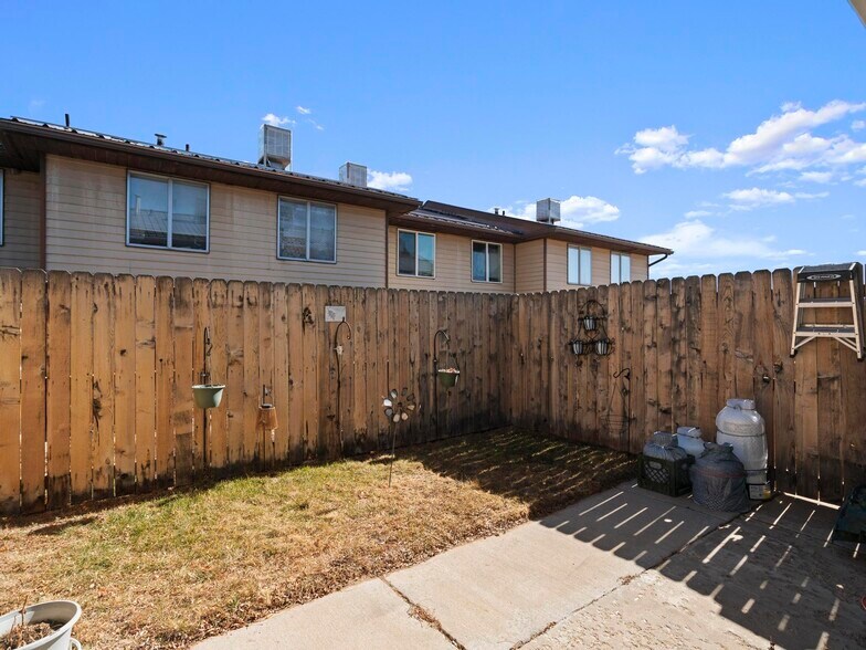 More Photos Of 268-408 1220 South St, Vernal Apartments For Sale