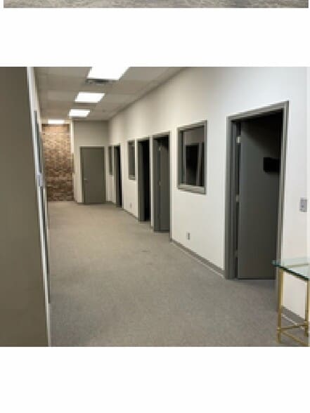 More Photos Of 11100 W 91st St, Overland Park Office For Lease