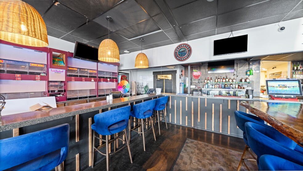 More Photos Of 121 Naches ave, Selah Storefront For Sale