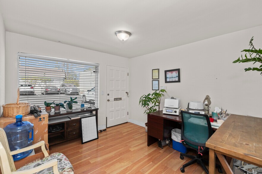 More Photos Of , Escondido Office For Sale