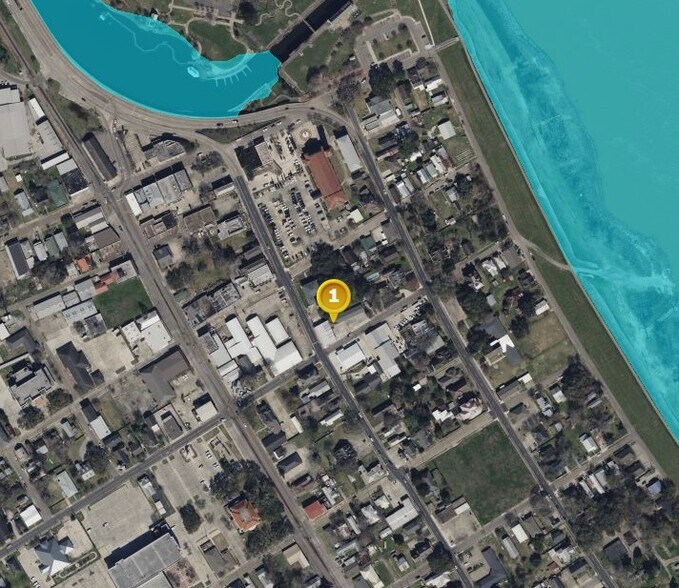 More Photos Of 23525 Eden St, Plaquemine General Retail For Sale