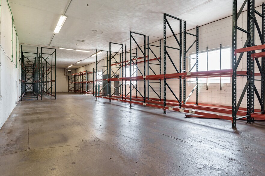 More Photos Of 6212 Material Ave, Loves Park Warehouse For Sale