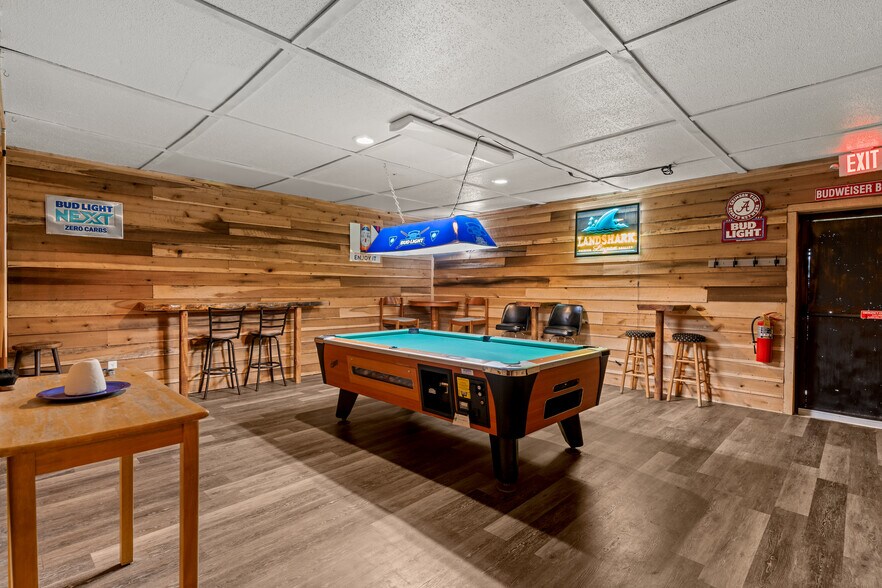 More Photos Of 161 Vfw Pky, Jacksons Gap Restaurant For Sale