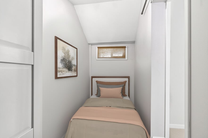 More Photos Of 13301 56th Ave S, Seattle Apartments For Sale