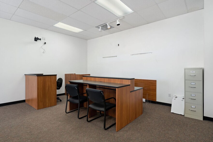 More Photos Of 1461-1475 Creston Rd, Paso Robles Unknown For Lease