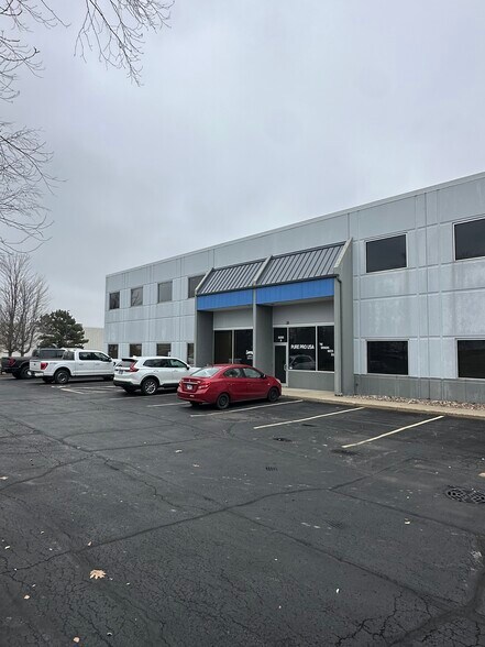 More Photos Of 9200 W 191st St, Mokena Office For Sale
