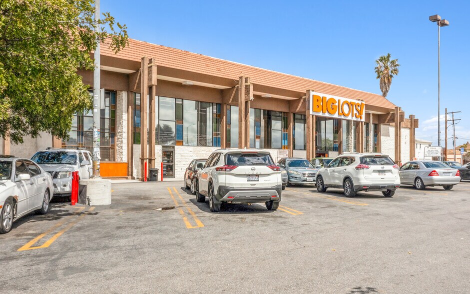 More Photos Of 3003 W Manchester Blvd, Inglewood General Retail For Sale