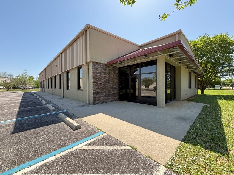 Primary Photo Of 25 E Nine One Half Mile Rd, Pensacola Office For Lease