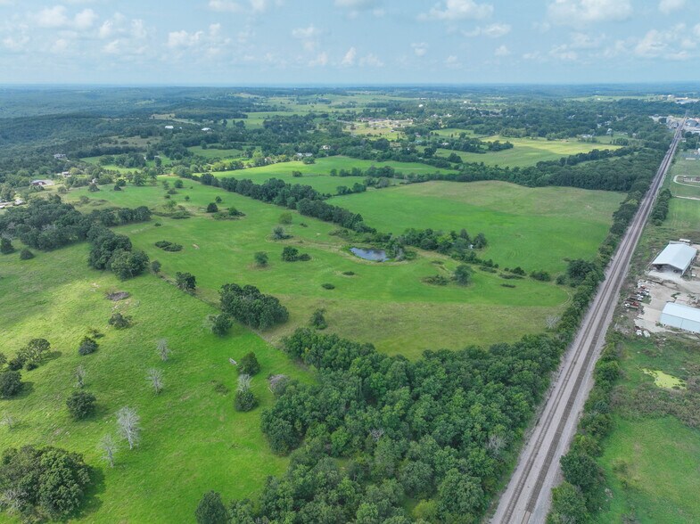 More Photos Of TBD Sunshine St, Mountain Grove Land For Sale