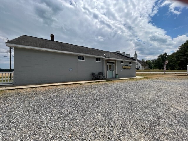 Primary Photo Of 11253 Kings Hwy, Montross Storefront Retail Office For Sale