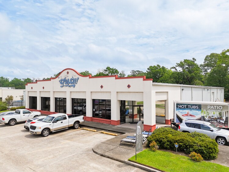 More Photos Of 41107 Don Lou Dr, Gonzales Warehouse For Sale