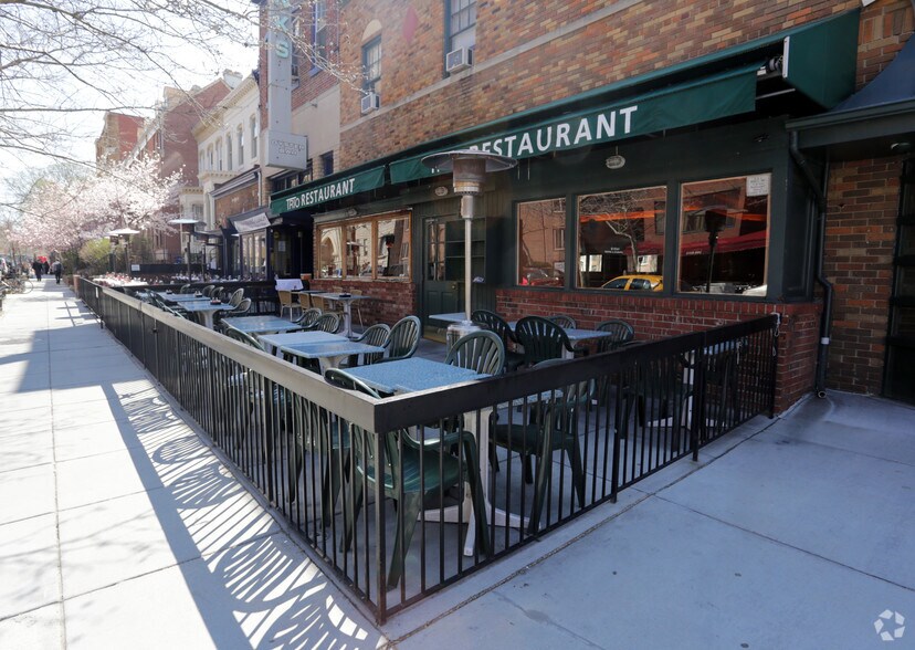 More Photos Of 1529-1537 17th St NW, Washington Storefront For Lease