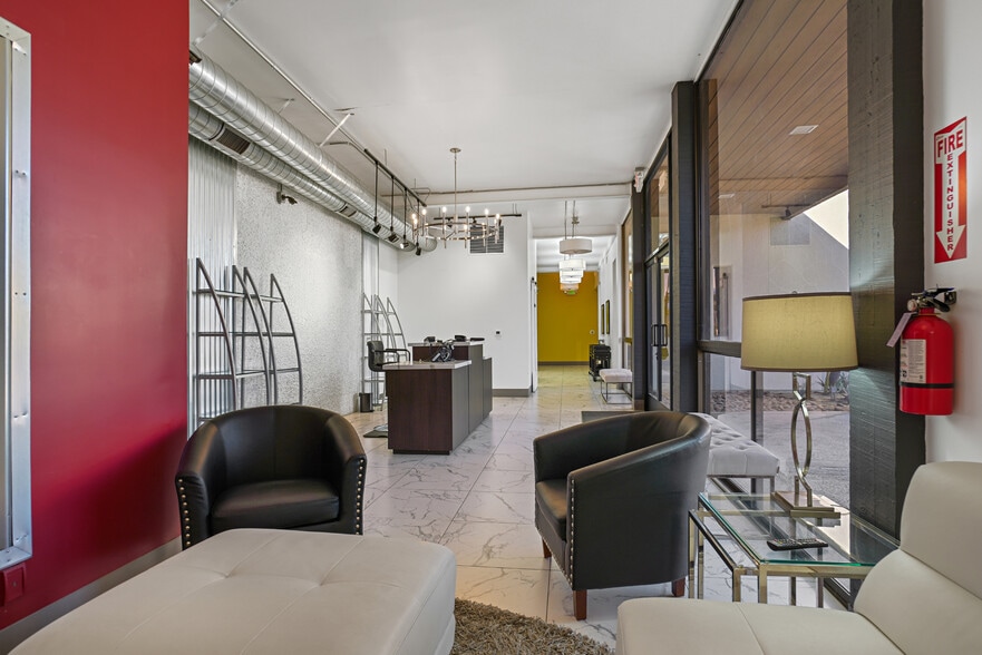 More Photos Of 750 E Tahquitz Canyon Way, Palm Springs Office For Lease