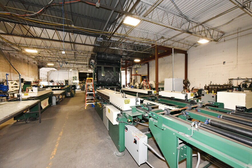 More Photos Of 1565 Ocean Ave, Bohemia Manufacturing For Sale
