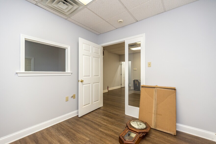 More Photos Of 600 E Main St, Lansdale Office Residential For Sale