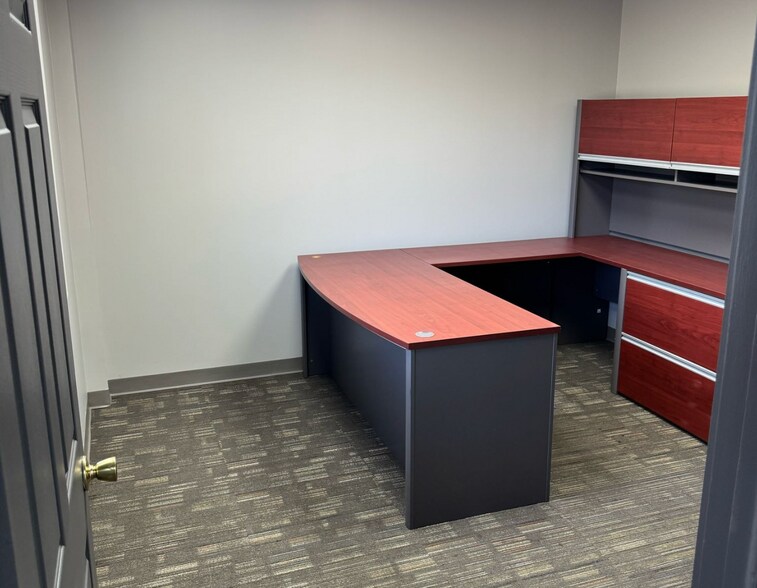 More Photos Of 2501 E President St, Savannah Food Processing For Lease