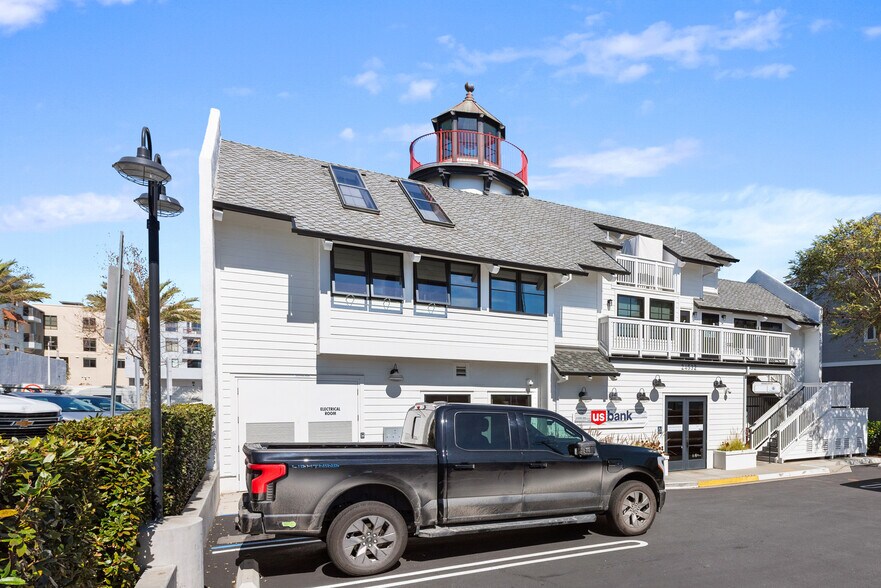 More Photos Of 24532 Del Prado, Dana Point Storefront Retail Office For Lease