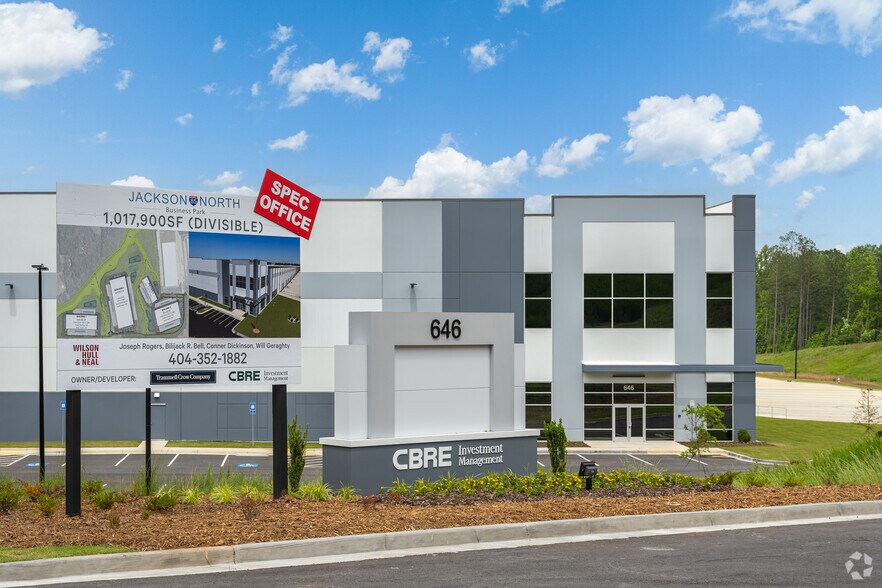 More Photos Of 350 Raco Pky, Pendergrass Unknown For Lease