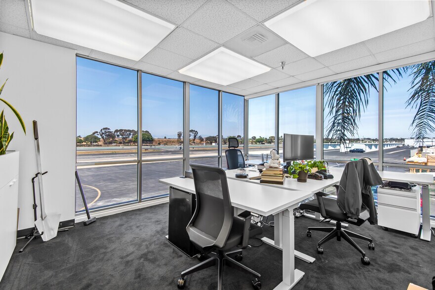 More Photos Of 3507 Jack Northrop Ave, Hawthorne Industrial For Sale