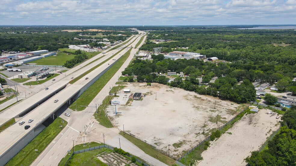 More Photos Of 10050 Jacksboro Hwy, Fort Worth Land For Lease