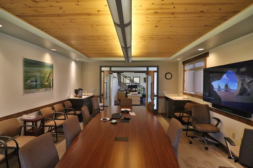 More Photos Of 502 33rd St, Cody Medical For Sale