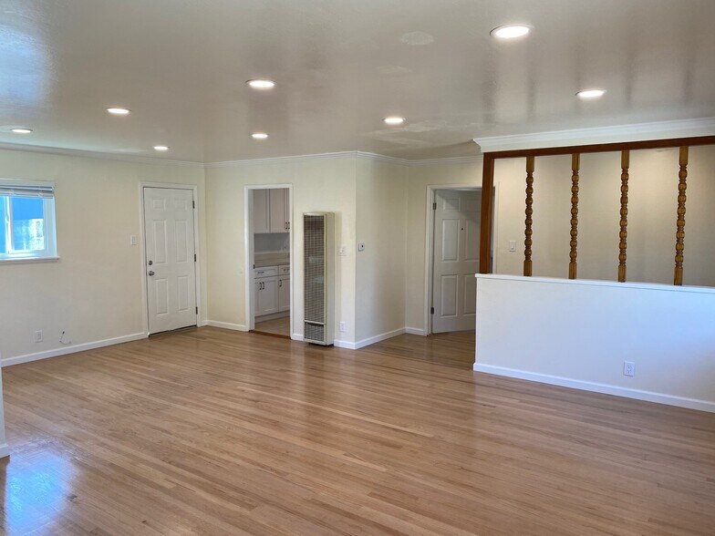 More Photos Of 820 Island Dr, Alameda Specialty For Sale