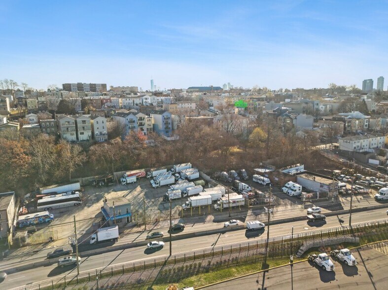 More Photos Of 598-614 Tonnelle Ave, Jersey City Land For Lease