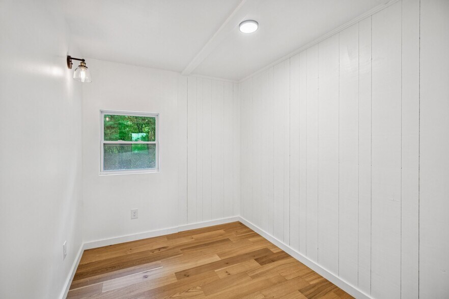 More Photos Of 4113 White Oak Dr, Hiawassee Apartments For Sale