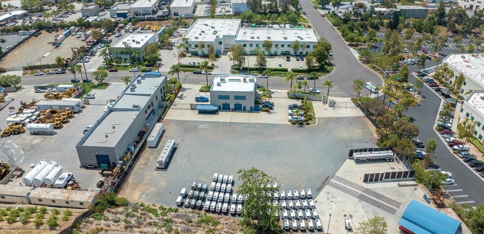 More Photos Of 2115 La Mirada Dr, Vista Contractor Storage Yard For Lease