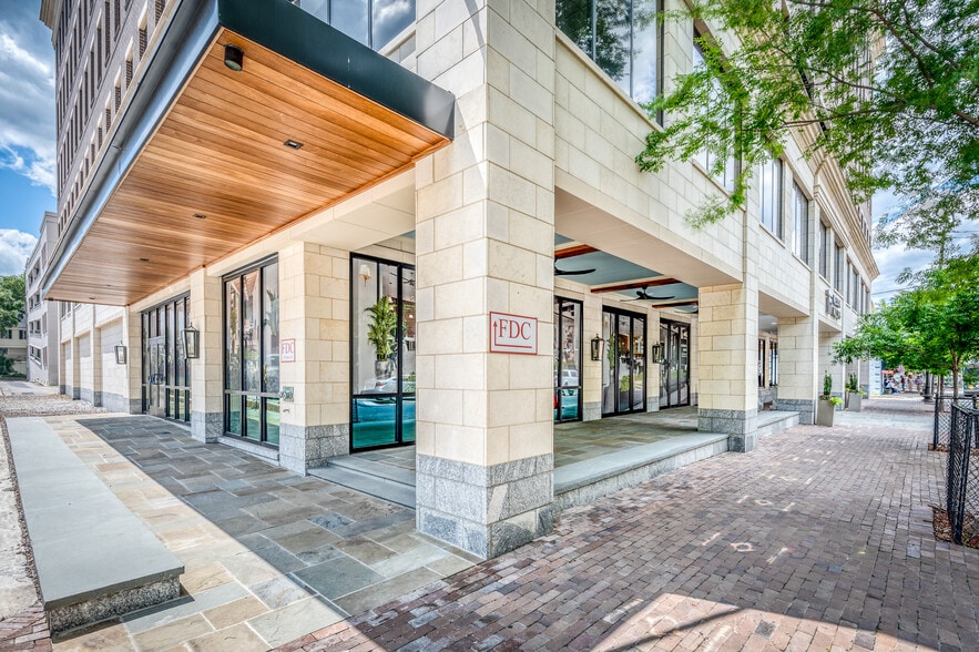 More Photos Of 151 Meeting St, Charleston Office Residential For Lease