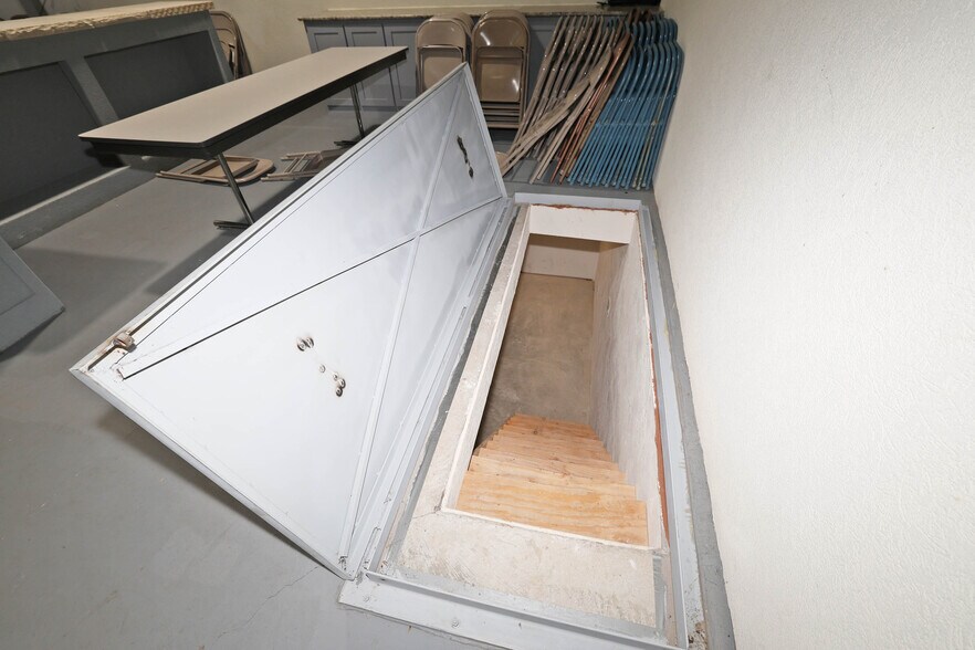 More Photos Of 527 Givens Ave, Amarillo Lodge Meeting Hall For Sale