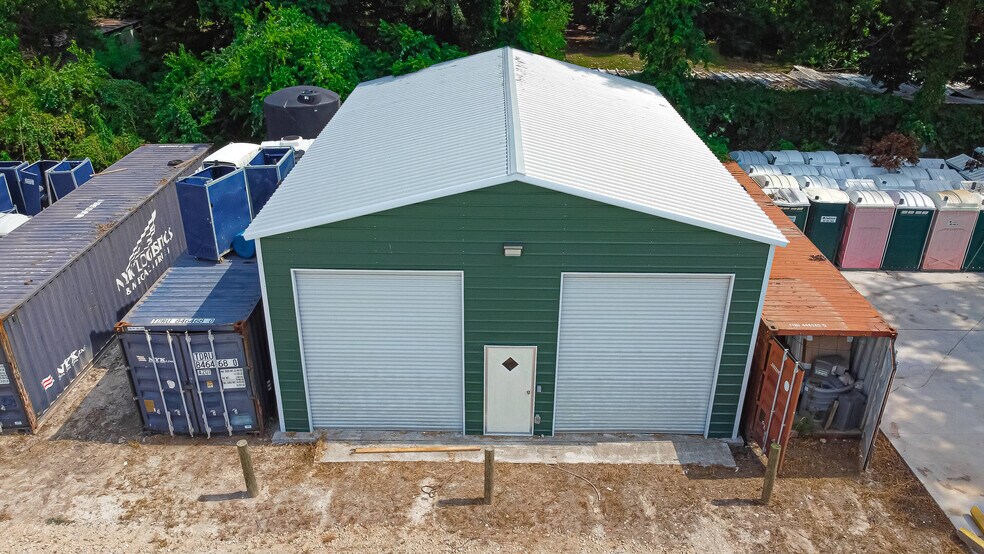 More Photos Of 401 Northville St, Houston Industrial For Sale