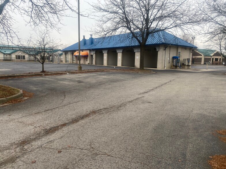 More Photos Of 1250 Douglas Rd, Oswego Carwash For Lease