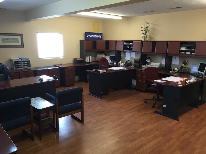 More Photos Of 2624 Rochester Rd, Cranberry Township Office Residential For Lease