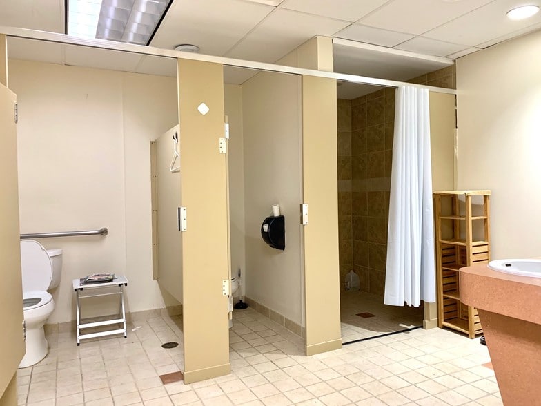 More Photos Of 1061 N Broadway, Massapequa Medical For Sale