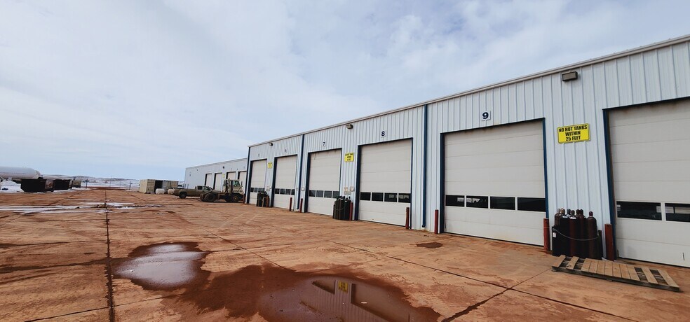 More Photos Of 10468 1st St SW, Killdeer Service For Lease