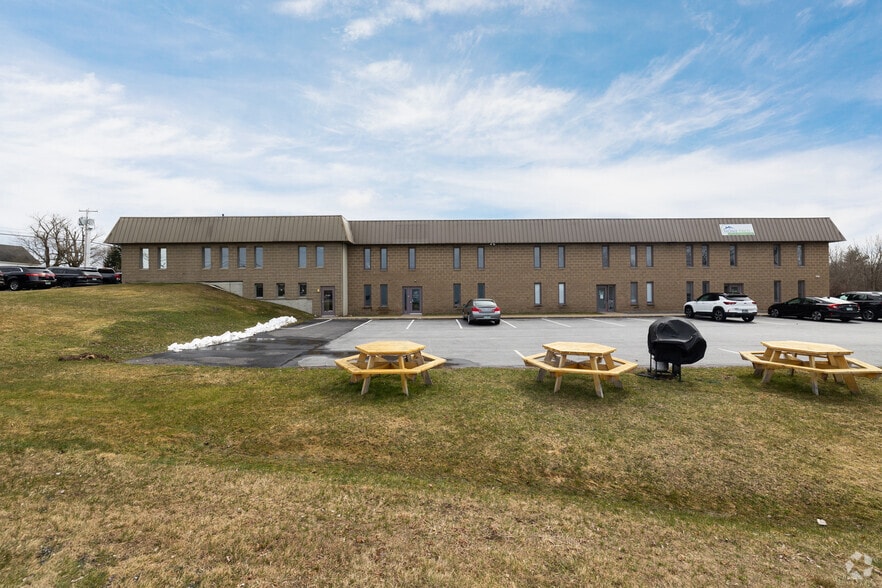 More Photos Of 51 Harvey Rd, Londonderry Warehouse For Sale
