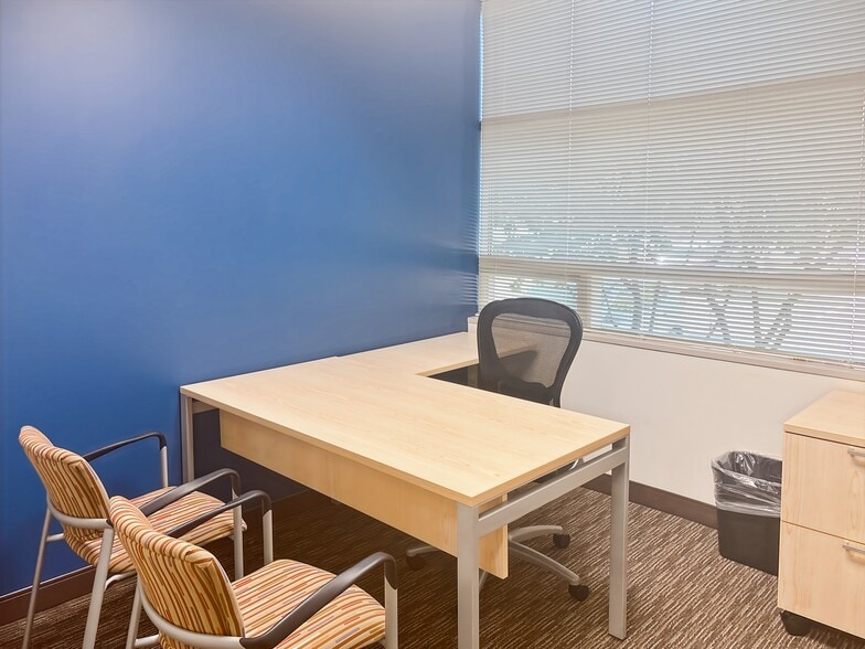 More Photos Of 2723 S State St, Ann Arbor Coworking Space