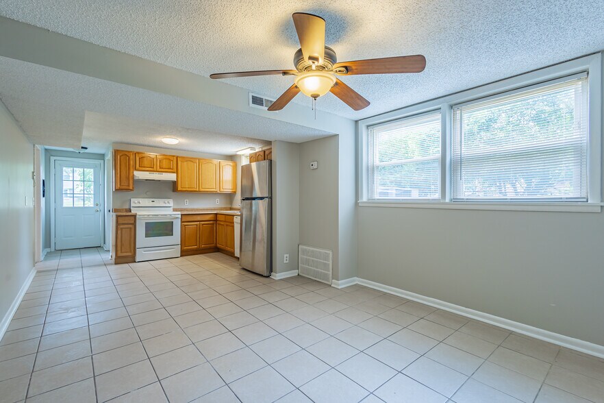 More Photos Of 4299 Sweden Dr, Hermitage Multifamily For Sale