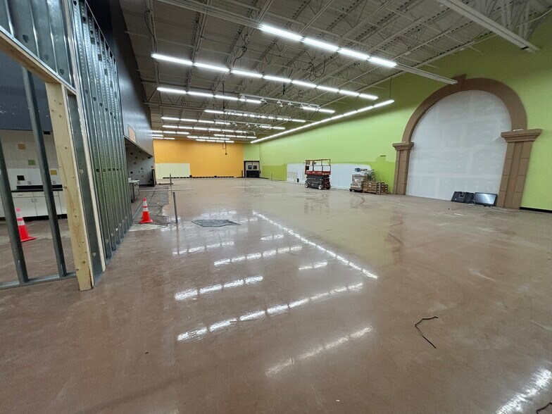 More Photos Of 17158 County Highway J, Chippewa Falls Supermarket For Lease