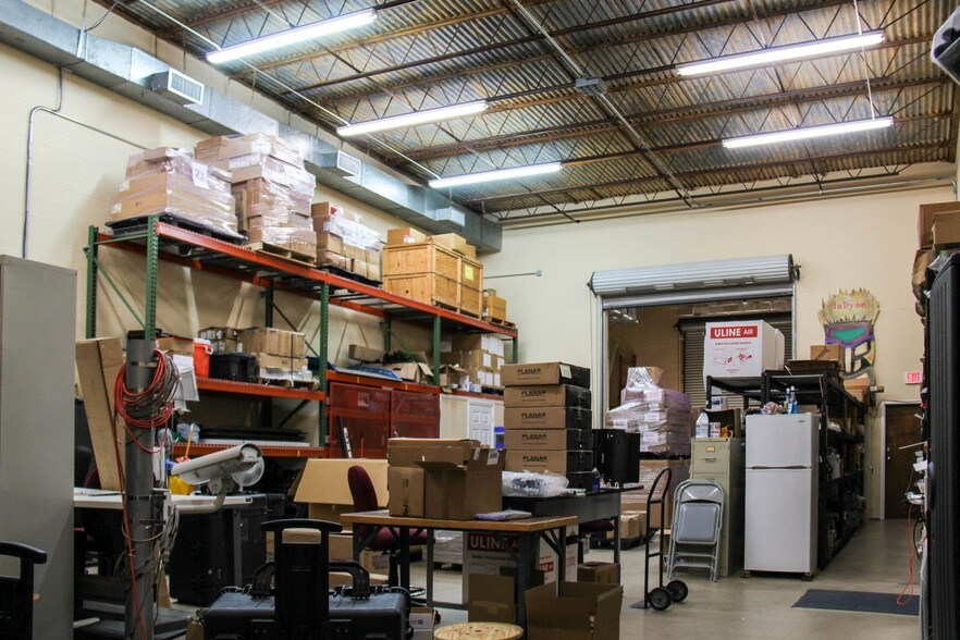 More Photos Of 11 Tupelo Ave SE, Fort Walton Beach Light Manufacturing For Sale