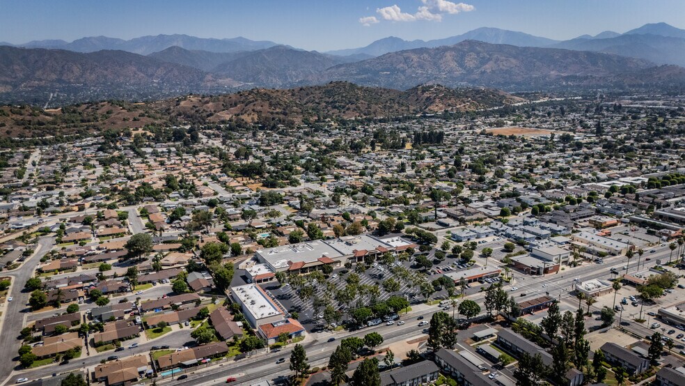 More Photos Of 411-441 E Arrow Hwy, Glendora Unknown For Lease