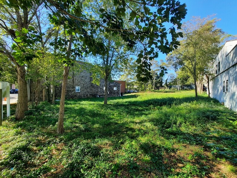 More Photos Of 230 W Main St, Riverhead Land For Sale