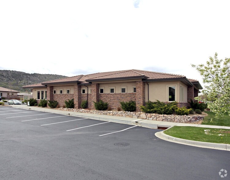 More Photos Of 8081 Shaffer Pky, Littleton Medical For Sale