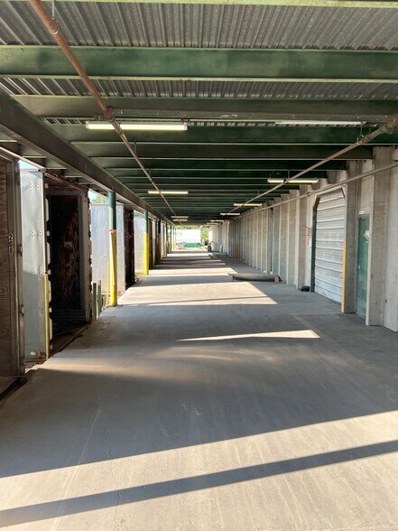 More Photos Of 961 N Liberty St, Harrisonburg Industrial For Lease