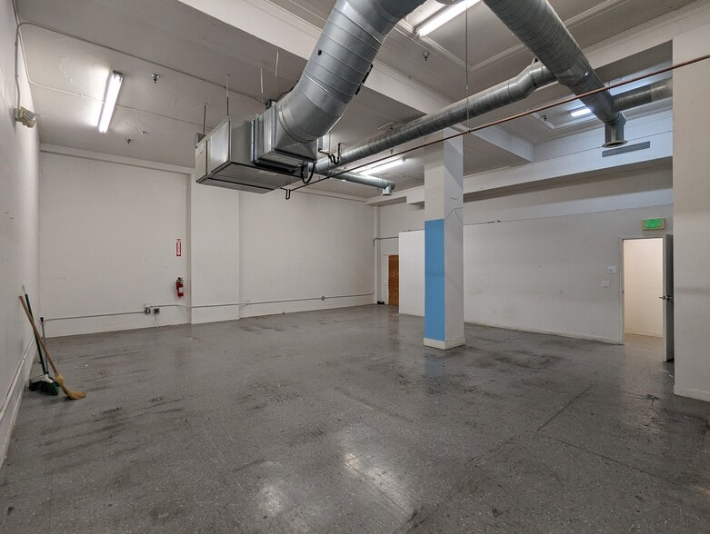 More Photos Of 431 S Broadway, Los Angeles Office For Lease