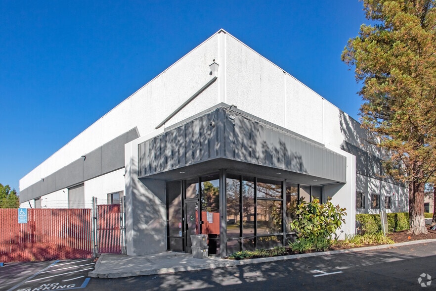 Primary Photo Of 3870 Charter Park Dr, San Jose Manufacturing For Lease