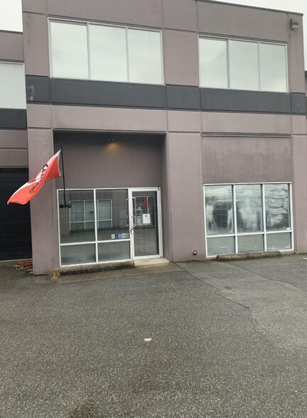 More Photos Of 9706 188th St, Surrey Light Distribution For Sale